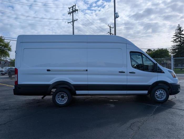 2026 Ford Transit 350 HD-5