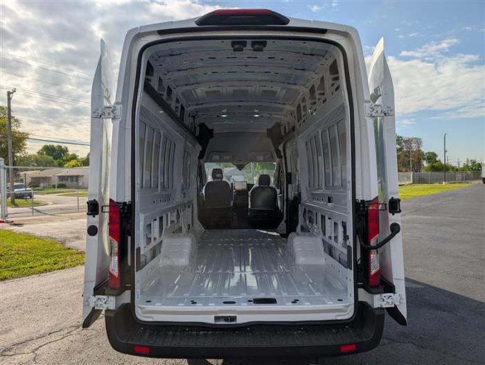 2026 Ford Transit 350 HD-10