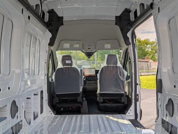 2026 Ford Transit 350 HD-13