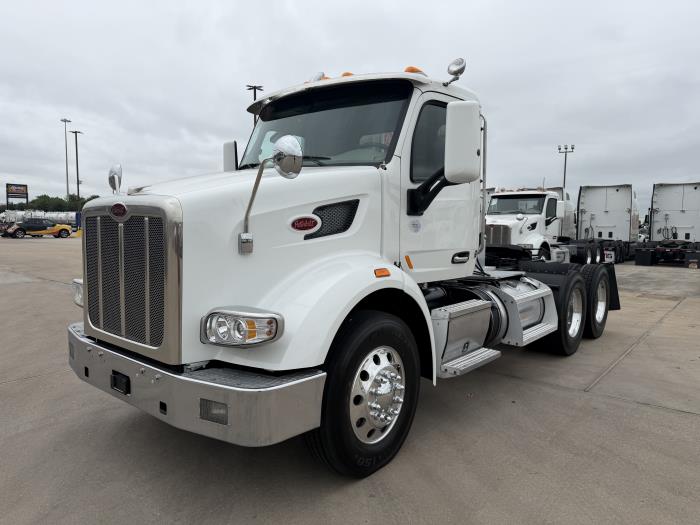 2020 Peterbilt 567-1