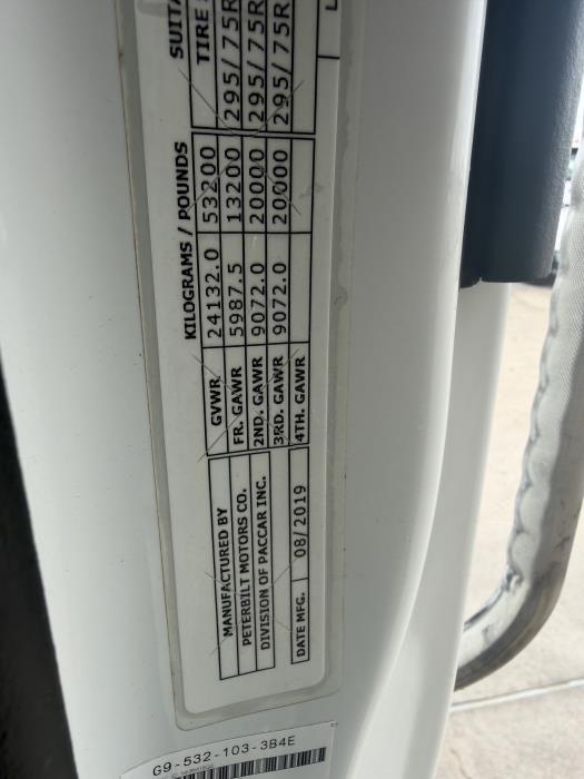 2020 Peterbilt 567-27