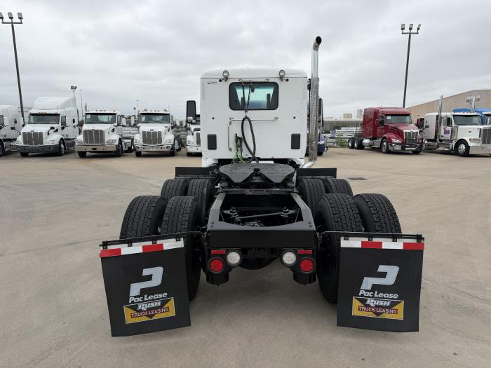 2023 Peterbilt 567-4