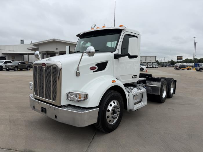 2023 Peterbilt 567-1