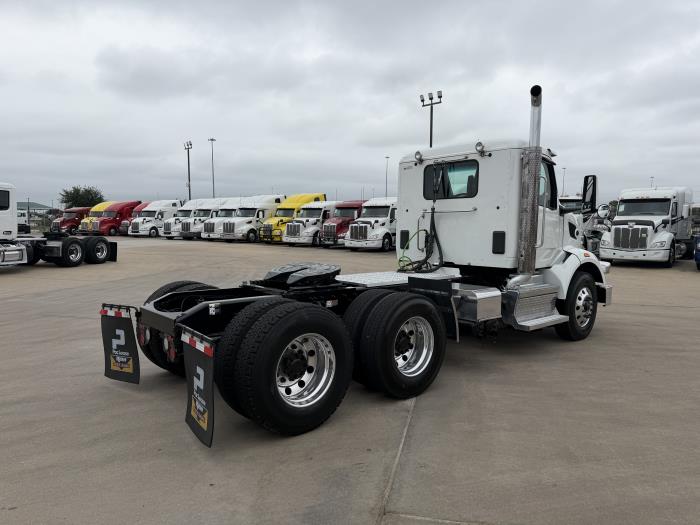 2023 Peterbilt 567-5