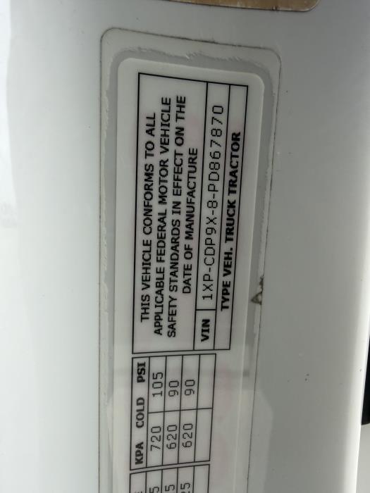 2023 Peterbilt 567-25