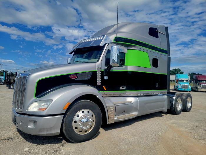 2020 Peterbilt 579-1