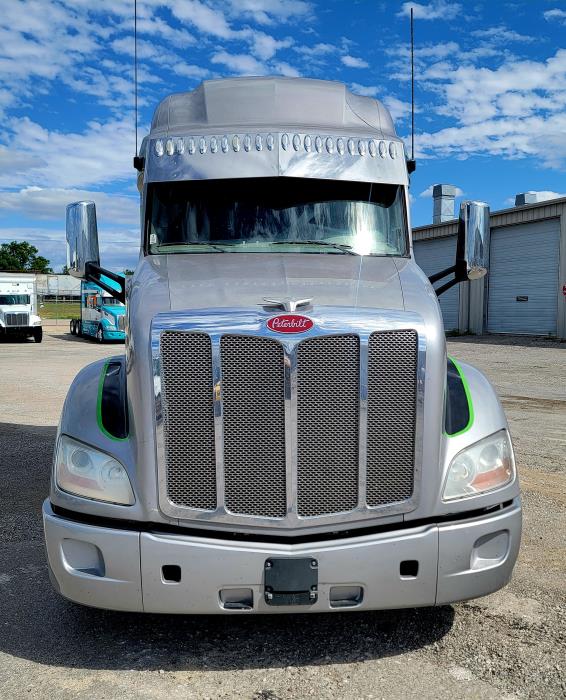 2020 Peterbilt 579-6