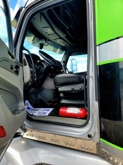 2020 Peterbilt 579-16