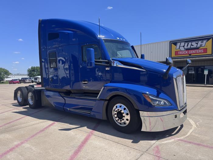 2022 Kenworth T680-2