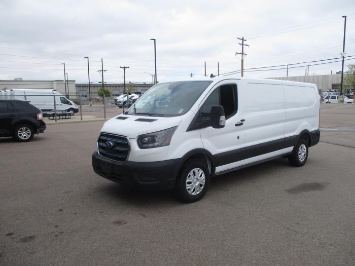 2024 Ford E-Transit-8