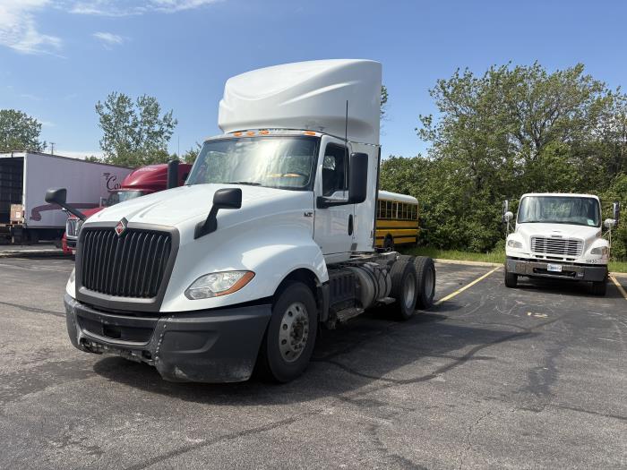 2018 International LT625-3