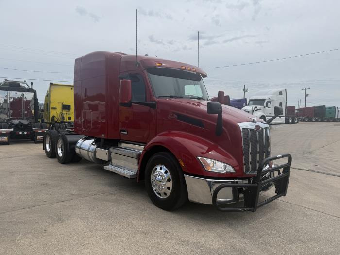 2022 Peterbilt 579-22