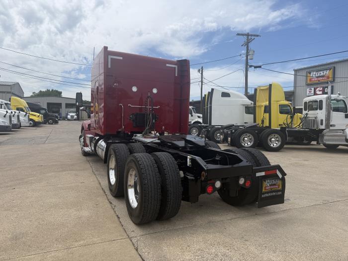 2022 Peterbilt 579-32