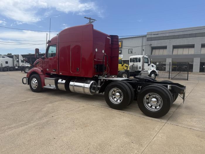 2022 Peterbilt 579-34