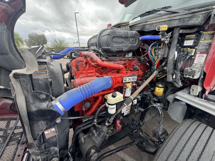 2022 Peterbilt 579-8