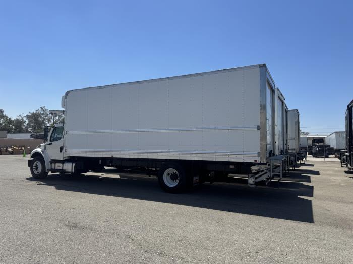 2019 Freightliner Business Class M2 106-1