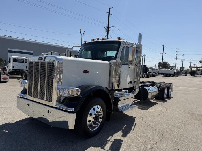 2027 Peterbilt 589-1