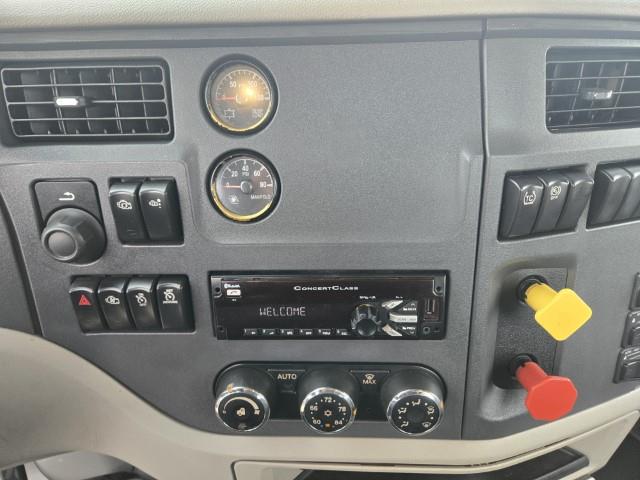2018 Peterbilt 579-12