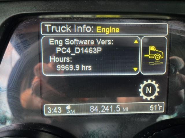 2018 Peterbilt 579-8