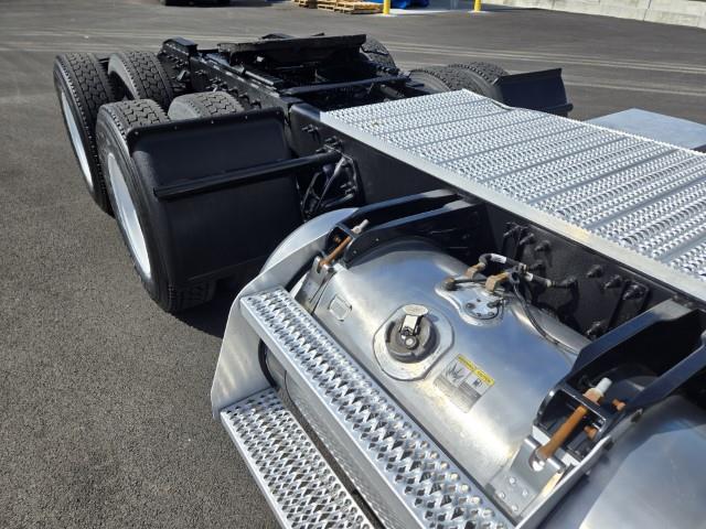2018 Peterbilt 579-13