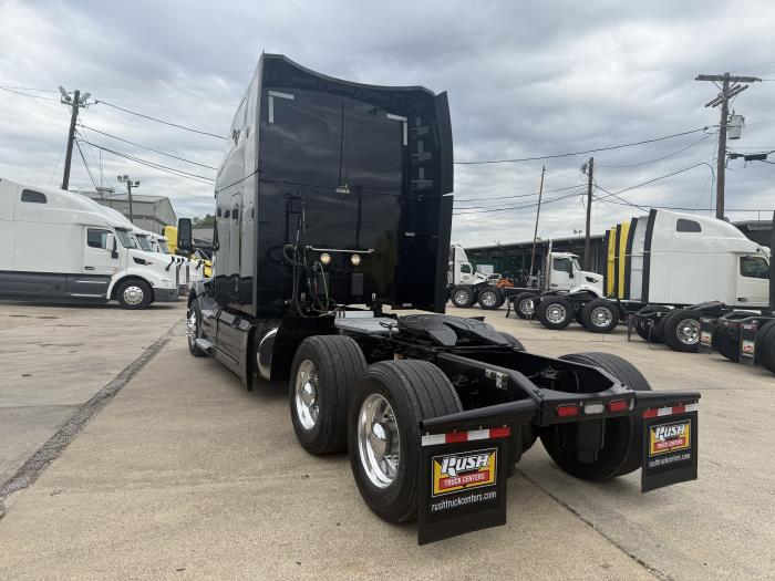 2022 Peterbilt 579-35