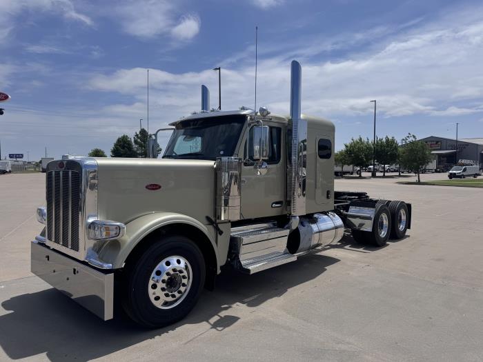 2027 Peterbilt 589-1