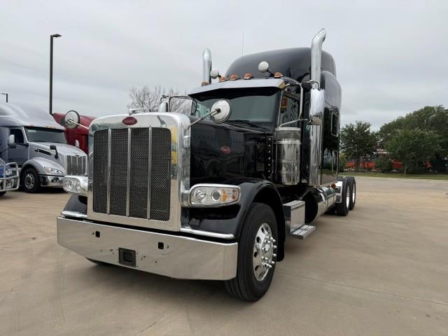 2022 Peterbilt 389-1