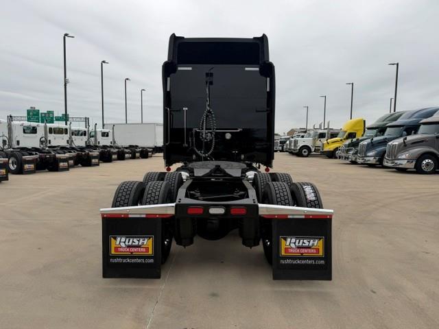 2022 Peterbilt 389-6