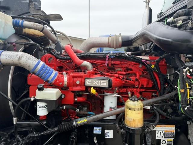 2022 Peterbilt 389-13