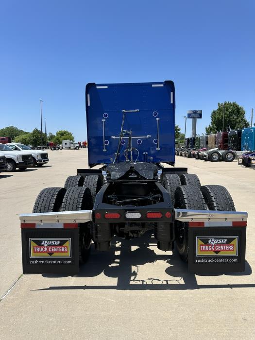 2024 Peterbilt 389-4