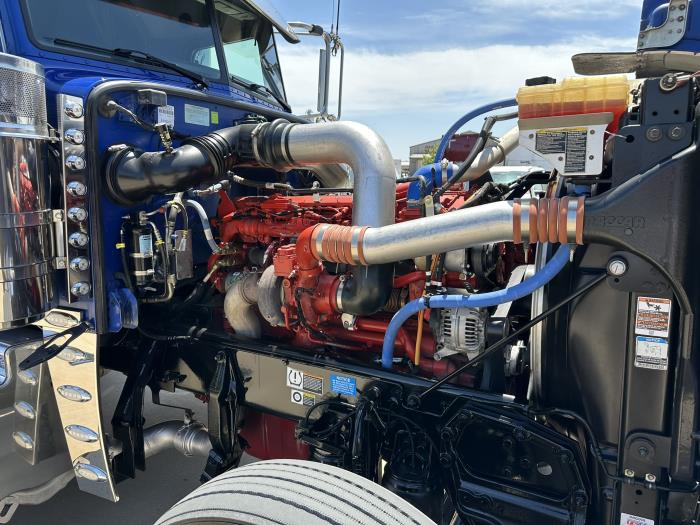 2024 Peterbilt 389-16
