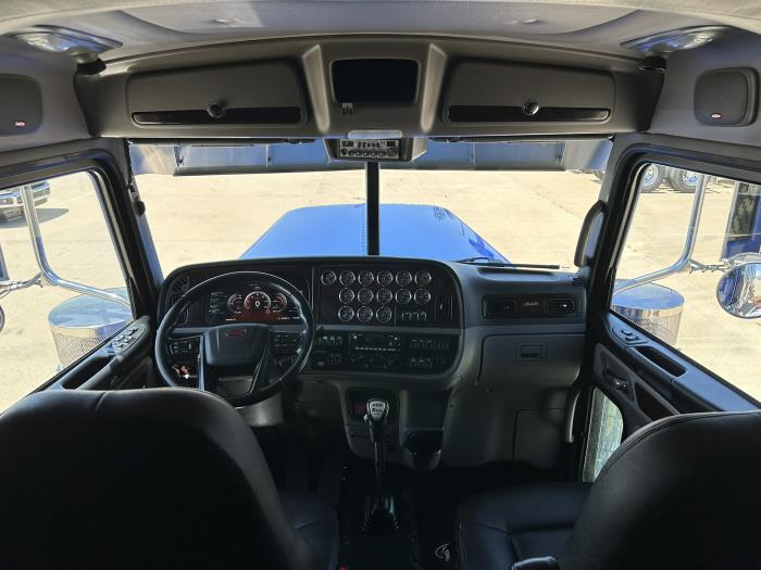 2024 Peterbilt 389-10