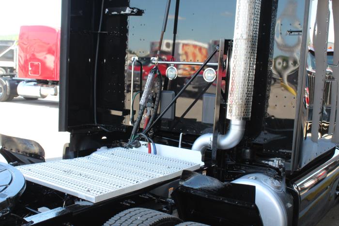 2022 Peterbilt 579-5