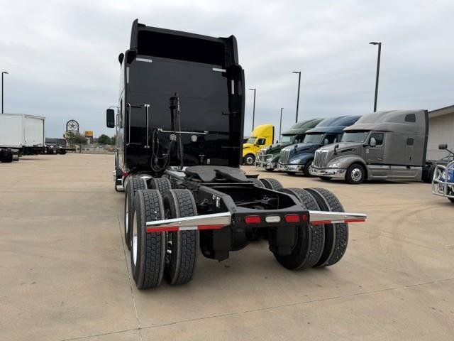 2022 Peterbilt 389-5