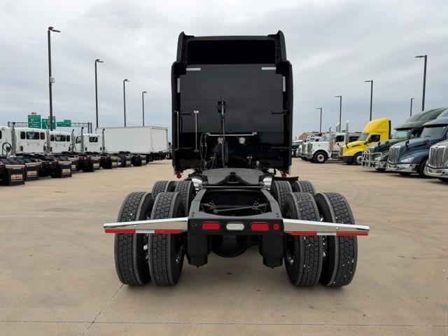 2022 Peterbilt 389-6