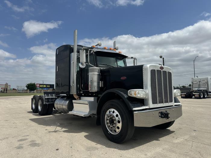 2020 Peterbilt 389-1