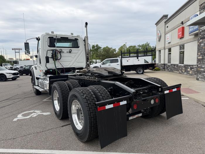 2026 International HX620-9