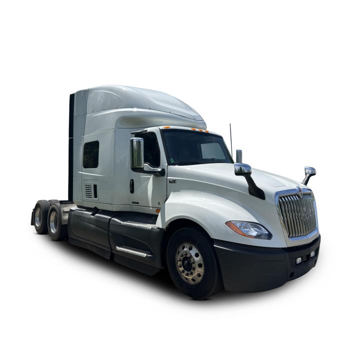 2022 International LT625-0