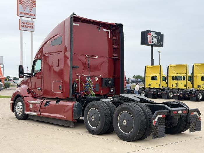 2022 Kenworth T680-7