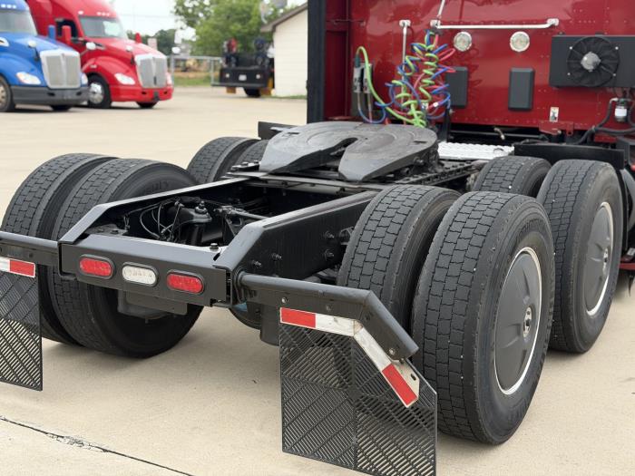 2022 Kenworth T680-13