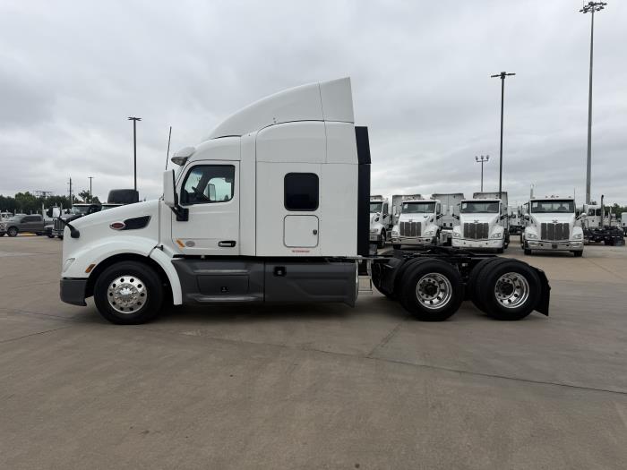 2020 Peterbilt 579-1
