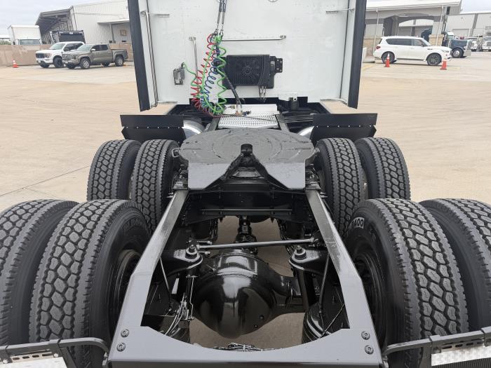 2020 Peterbilt 579-12