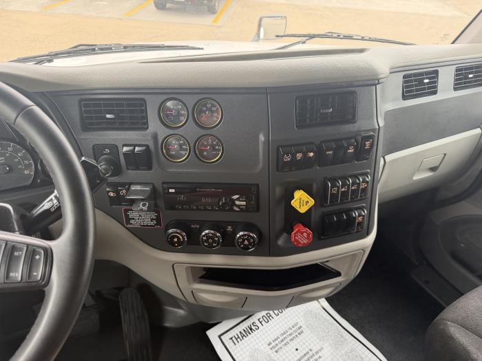 2020 Peterbilt 579-32