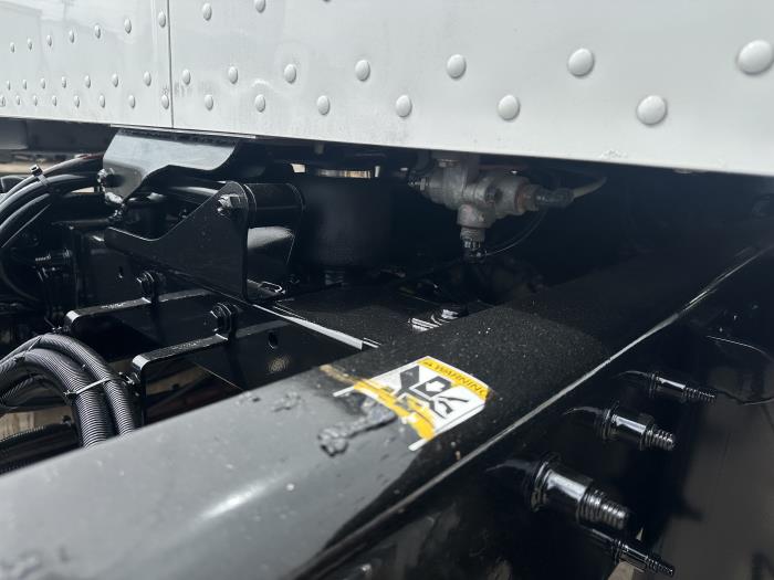 2020 Peterbilt 337-26