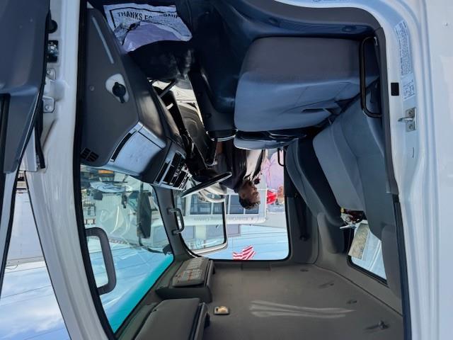 2022 Isuzu NPR-XD-20