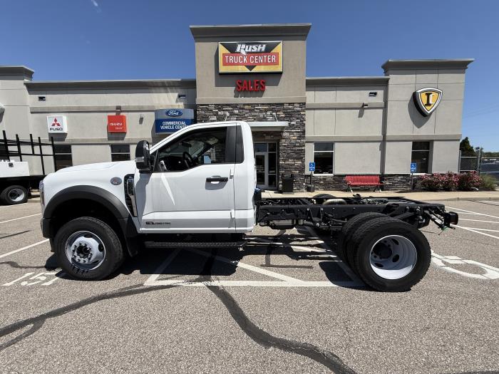 2025 Ford F-600-7
