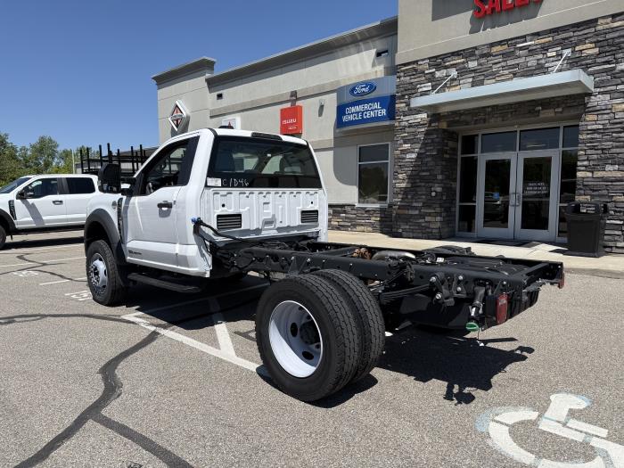 2025 Ford F-600-6