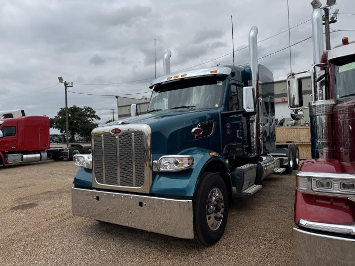 2027 Peterbilt 567-0