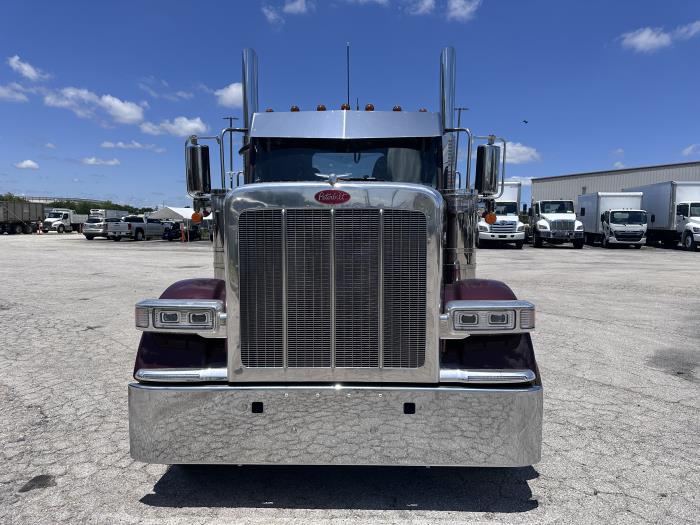 2026 Peterbilt 589-2