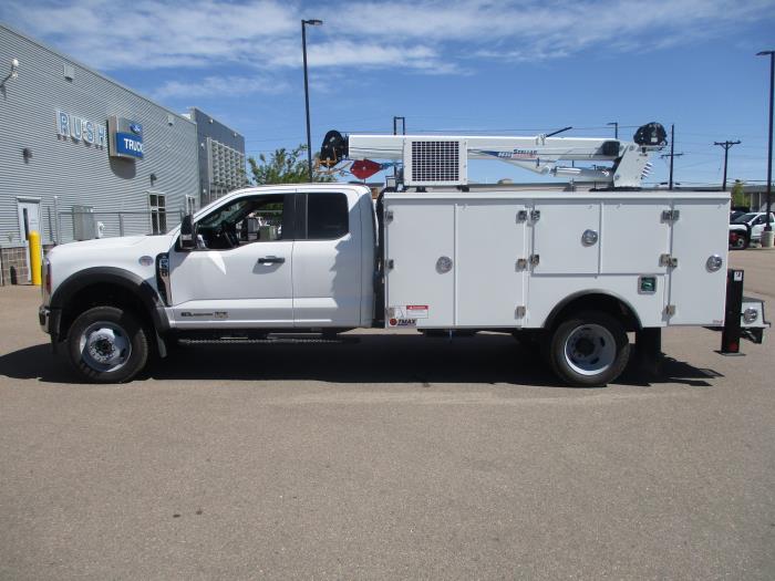 2026 Ford F-550-2